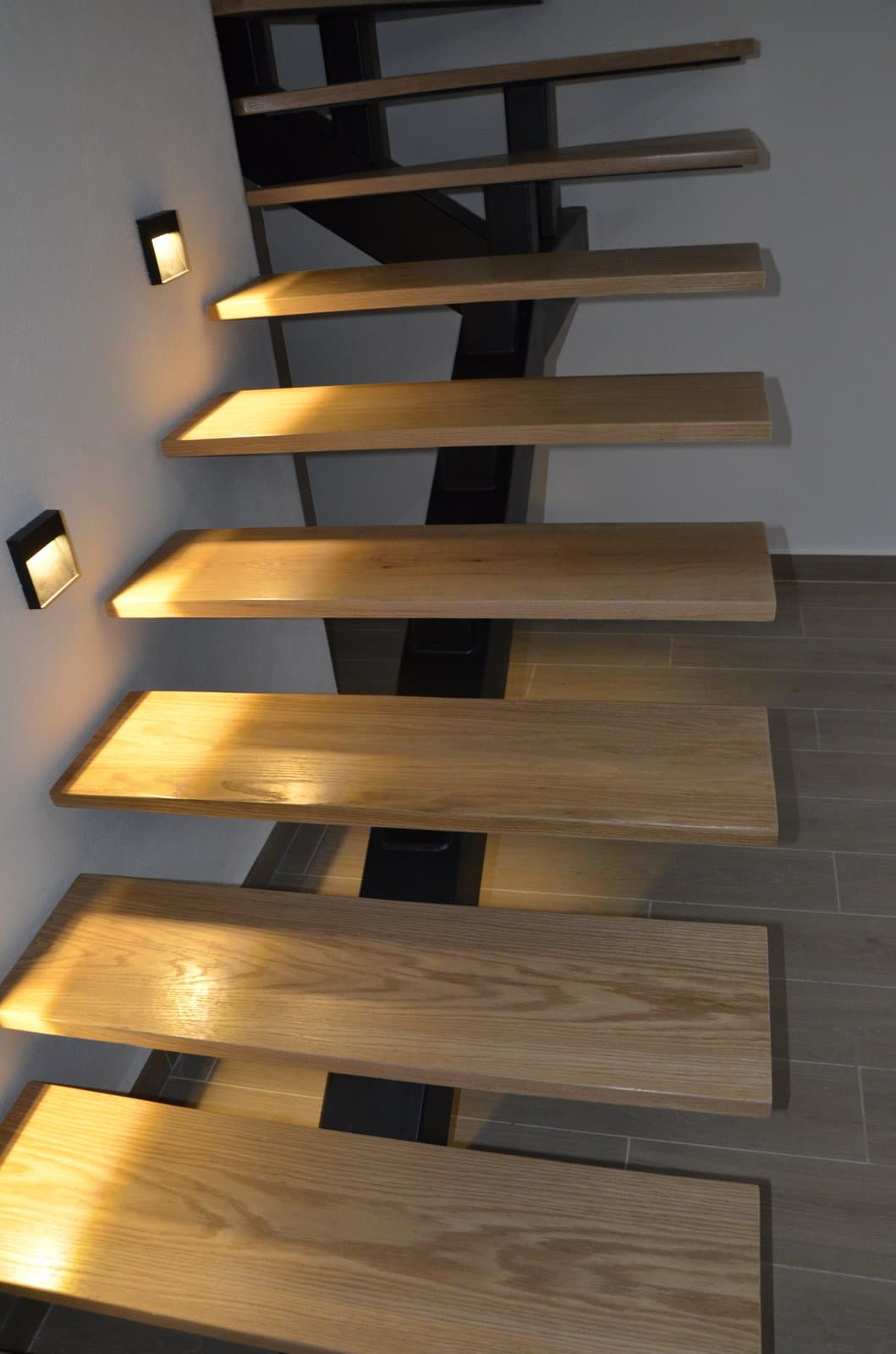 Barandal Arquitectónico Acero + Madera — thumbnail 2